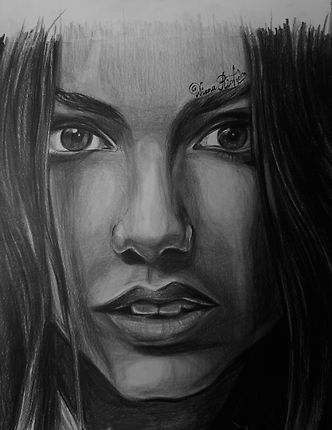 Pencil portrait of Hannah Murray as Cassie Ainsworth